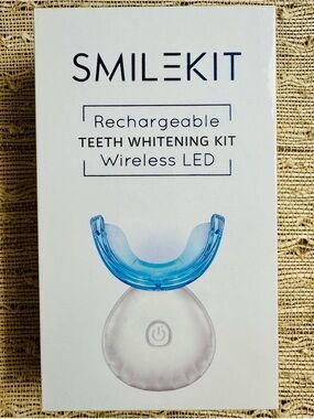 SMILEKIT Rechargeable Wireless LED Teeth Whitening Kit
